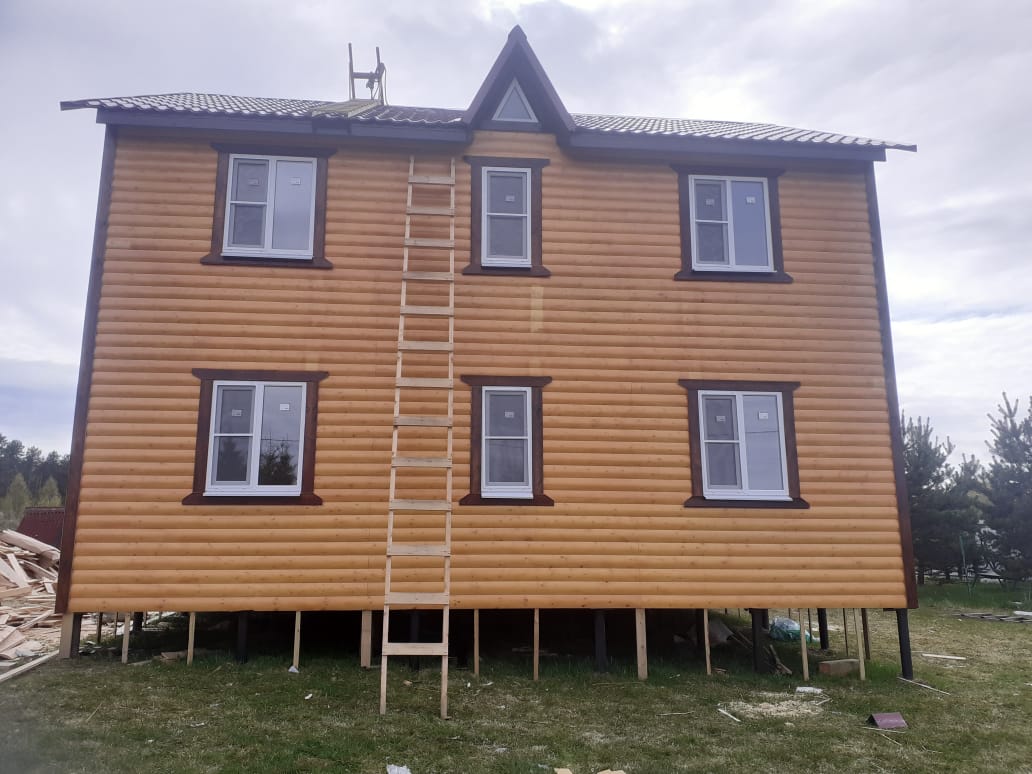 Фото готовых работ - Каркасно-щитовой дом 9х7 м. (К-123) и беседка 3х3 м.