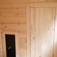 Фото готовых работ - Дом из бруса камерной сушки 6х4 (Д-99) + мобильная баня 6х2,2 м.