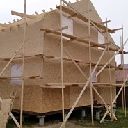 Фото готовых работ - Каркасно-щитовой дом 10х8 м.