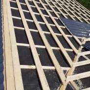 Фото готовых работ - Дом под усадку из проф. бруса естественной влажности 15х9,5 м + терраса 3х4 м.