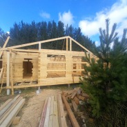 Фото готовых работ - Дом под усадку из проф. бруса естественной влажности 15х9,5 м + терраса 3х4 м.