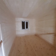 Фото готовых работ - Каркасно-щитовой дом 6,0х8,0 м с мансардой (К-110)