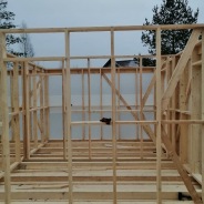 Фото готовых работ - Каркасно-щитовой дом 6.0 х 8.0 м.