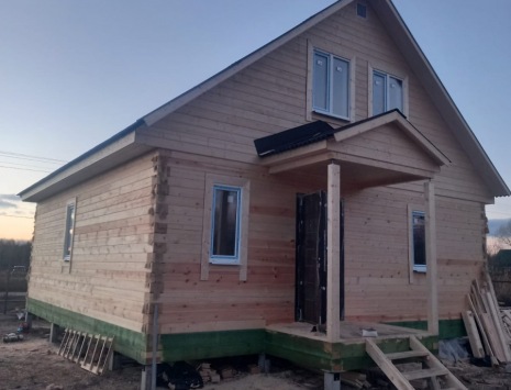 Фото готовых работ - Дом из проф. бруса камерной сушки 8х8,5 м. (Д-31)